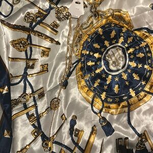 NWT Layered Star Gold Necklace